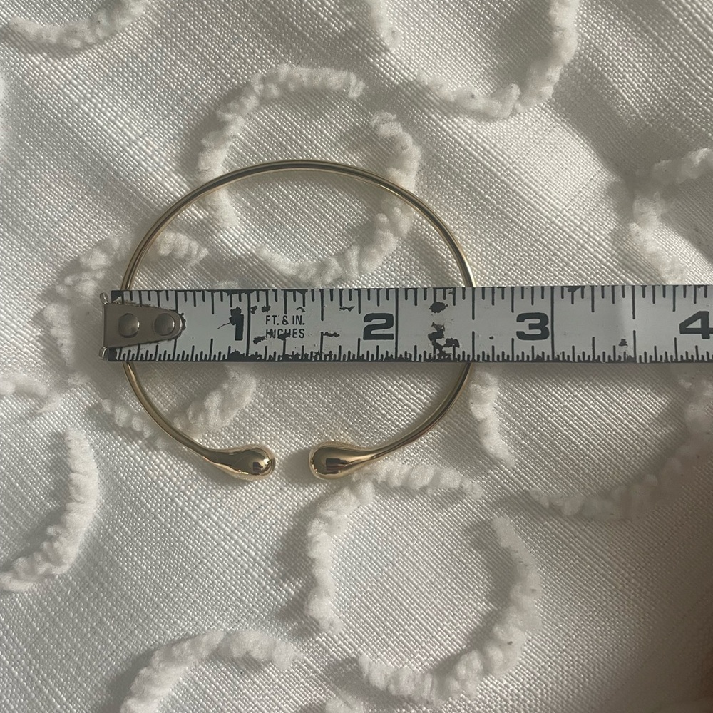 NEW Skagen Kariana Gold Minimalist Bracelet - Picture 5 of 5